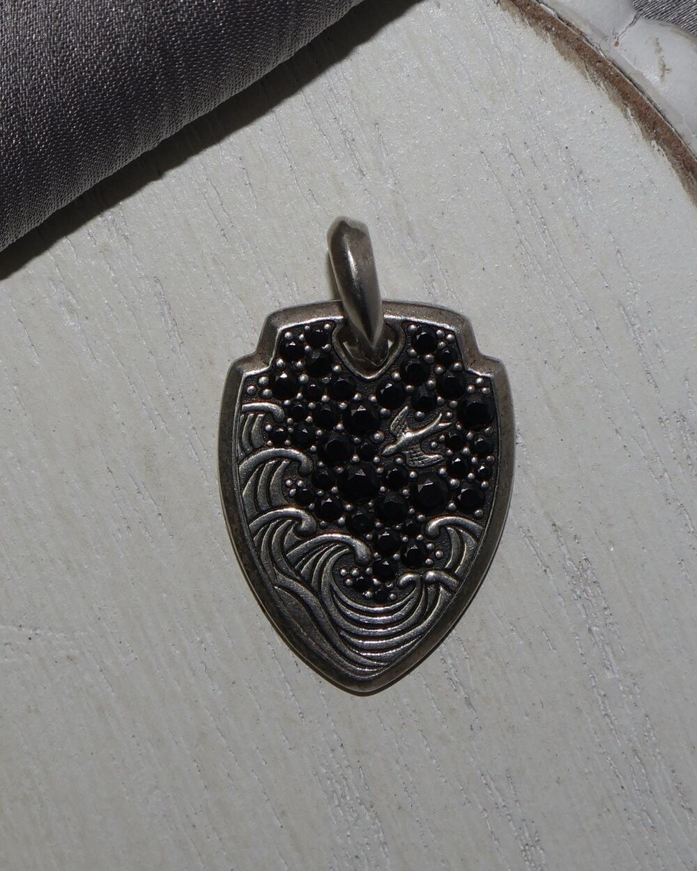 David Yurman SterlingSilver Waves Shield Pavé Black Diamond Pendant 7.7G / 1.3in